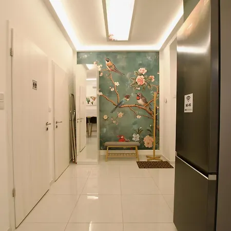 Standard By Hi5- Jankalak Budapest