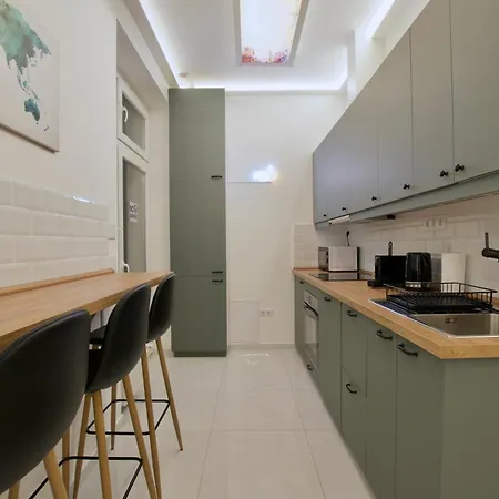 アパート Standard By Hi5- Jankalak *